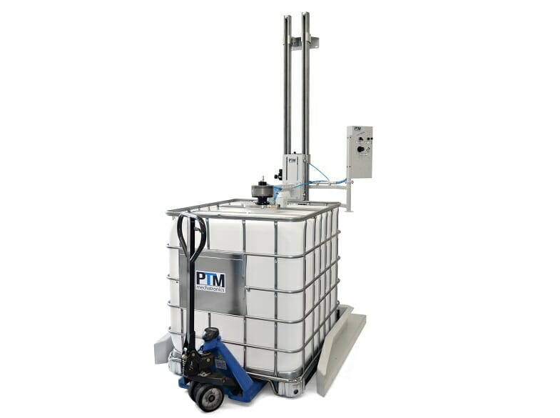 Tripod agitator with lifting station for practical and easy handling differnt types of containers