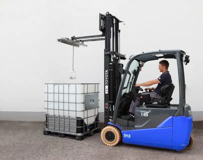 IBC Containerrührwerk mit Traverse und Staplerlaschen für Gabelstapler