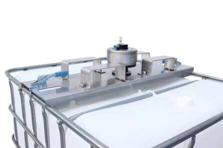 Staplerlaschen für IBC Traverse